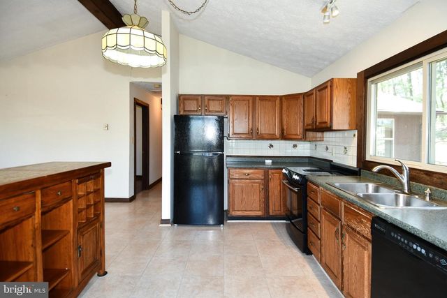 4562 QUAIL RUN DR, Marshall, VA 20115