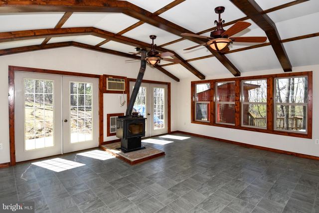 4562 QUAIL RUN DR, Marshall, VA 20115