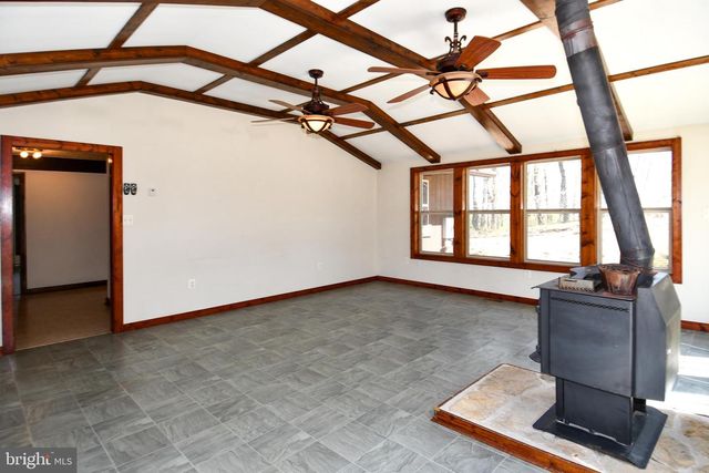 4562 QUAIL RUN DR, Marshall, VA 20115