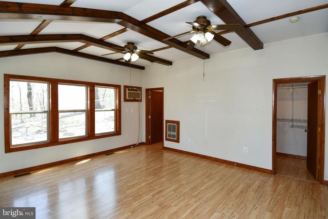 4562 QUAIL RUN DR, Marshall, VA 20115