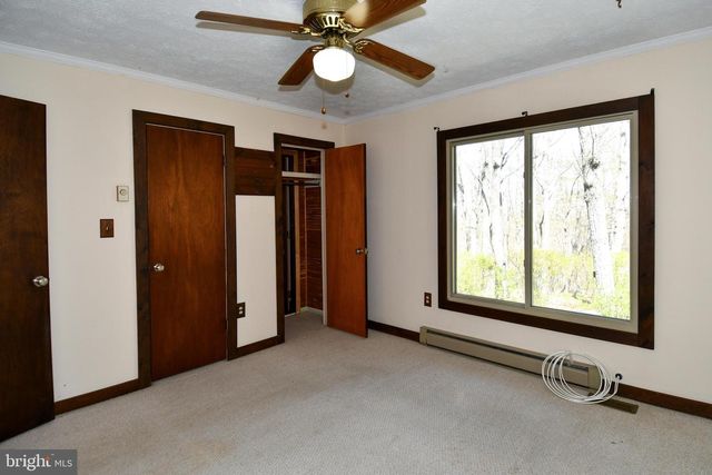 4562 QUAIL RUN DR, Marshall, VA 20115