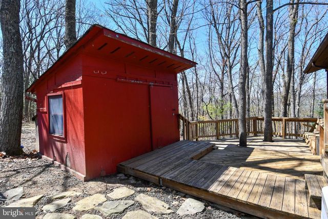 4562 QUAIL RUN DR, Marshall, VA 20115