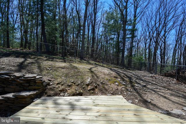 4562 QUAIL RUN DR, Marshall, VA 20115