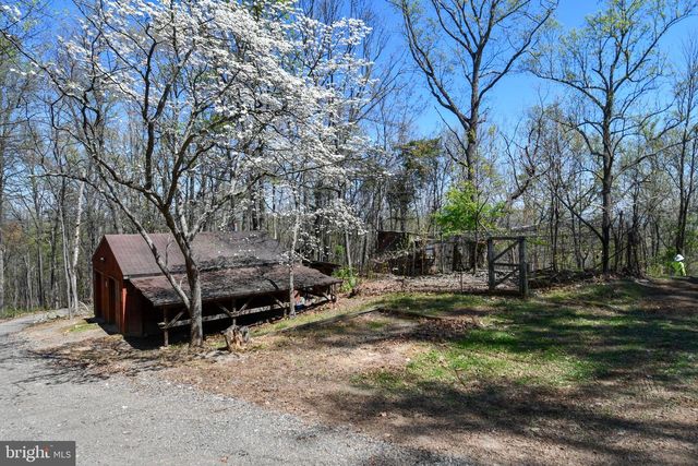 4562 QUAIL RUN DR, Marshall, VA 20115