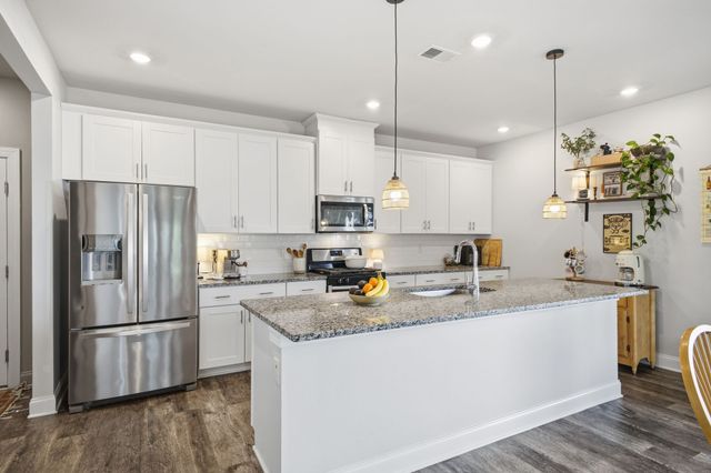 4041 Arrowleaf Ln, Antioch, TN 37013