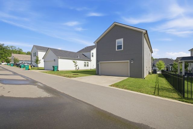 4041 Arrowleaf Ln, Antioch, TN 37013