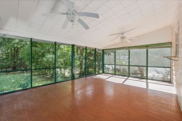1036 High St, Westwood, MA 02090