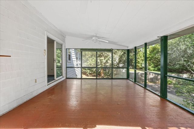 1036 High St, Westwood, MA 02090