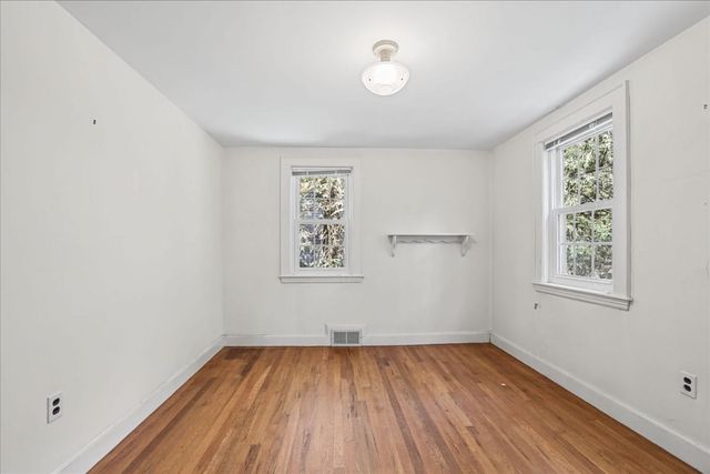 1036 High St, Westwood, MA 02090