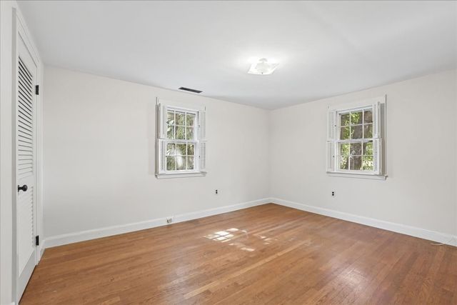 1036 High St, Westwood, MA 02090