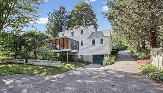 1036 High St, Westwood, MA 02090
