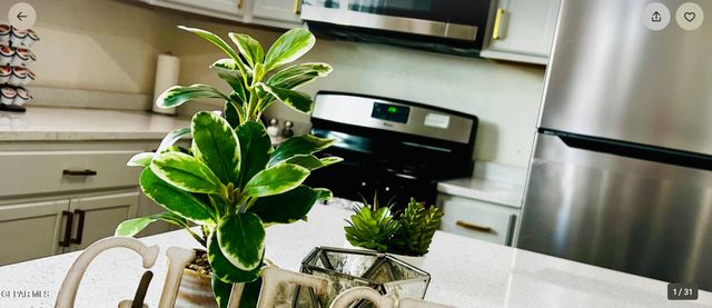 1008 E NEVADA Avenue, El Paso, TX 79902