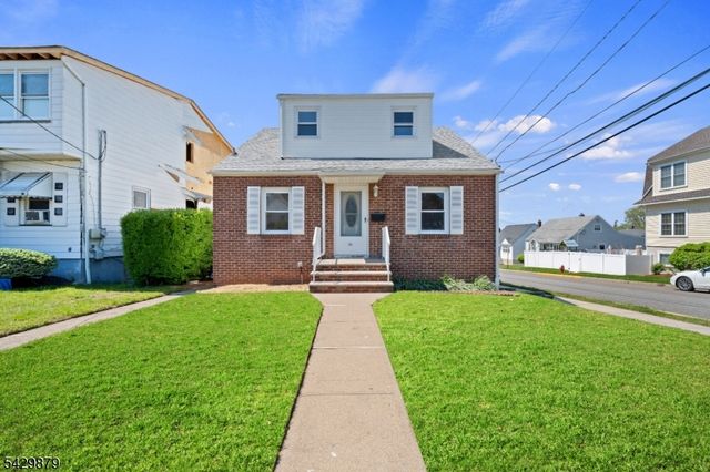 765 Chase Ave, Lyndhurst Twp., NJ 07071