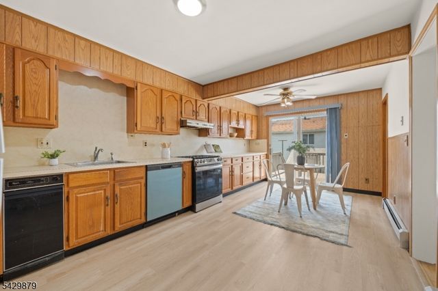 765 Chase Ave, Lyndhurst Twp., NJ 07071