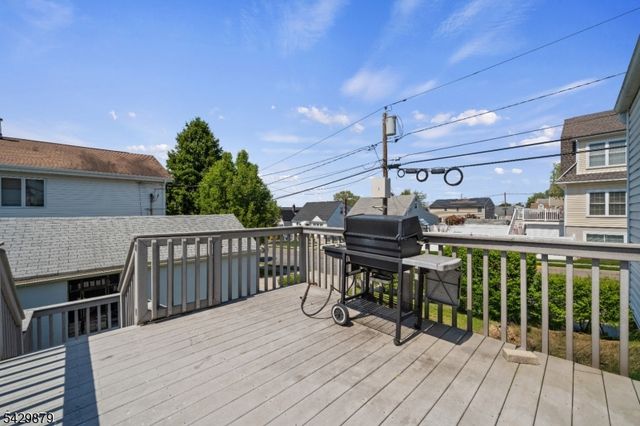 765 Chase Ave, Lyndhurst Twp., NJ 07071