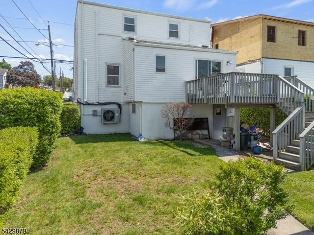 765 Chase Ave, Lyndhurst Twp., NJ 07071