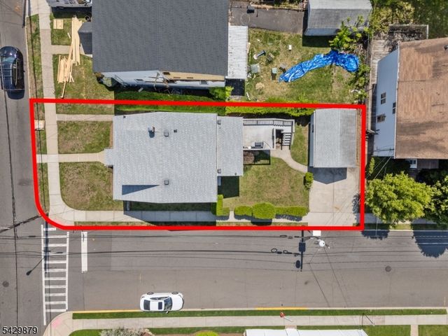 765 Chase Ave, Lyndhurst Twp., NJ 07071