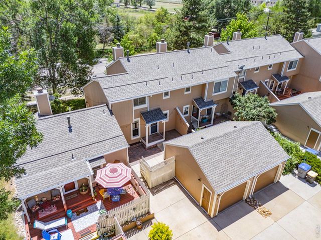 923 Reynolds Farm Ln, Longmont, CO 80503