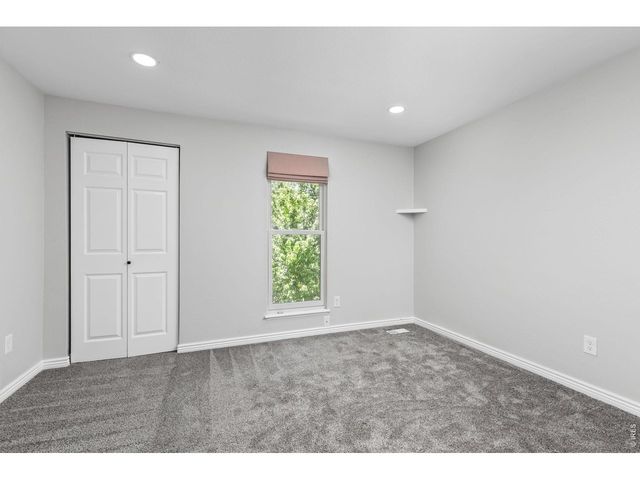 923 Reynolds Farm Ln, Longmont, CO 80503