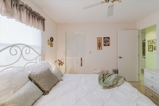 802 CENTERWOOD DRIVE, Tarpon Springs, FL 34688