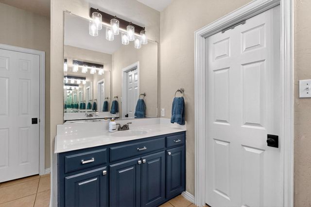 1010 Kaylie, Grand Prairie, TX 75052