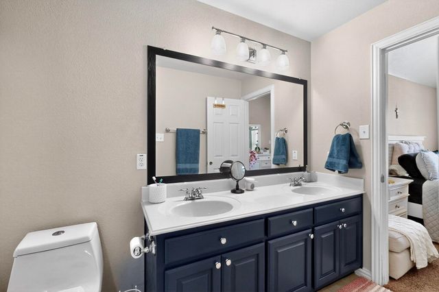 1010 Kaylie, Grand Prairie, TX 75052