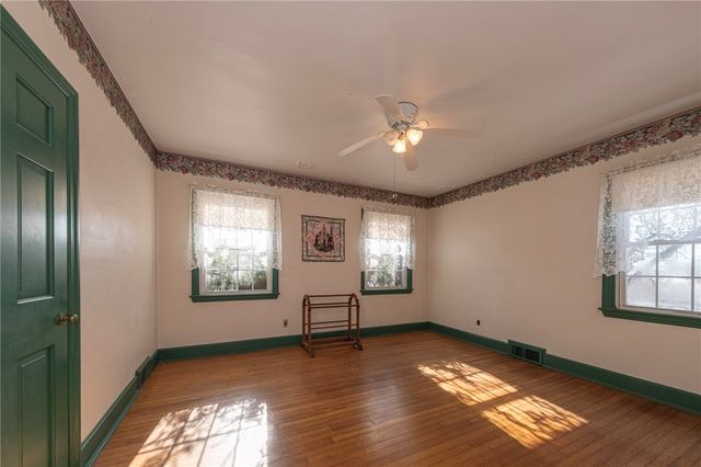 160 Maus Drive, North Huntingdon, PA 15642