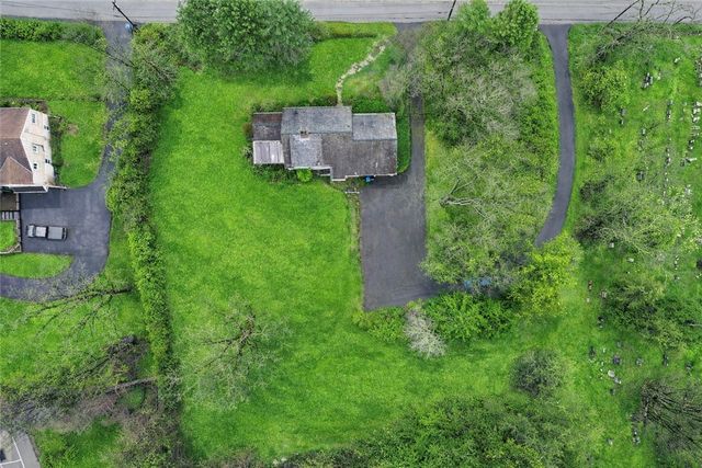 160 Maus Drive, North Huntingdon, PA 15642