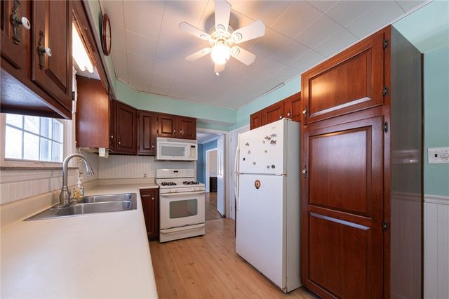 160 Maus Drive, North Huntingdon, PA 15642