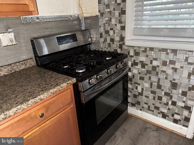 6142 DUNROMING RD, Baltimore, MD 21239