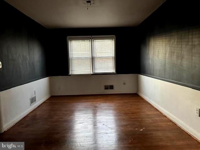 6142 DUNROMING RD, Baltimore, MD 21239
