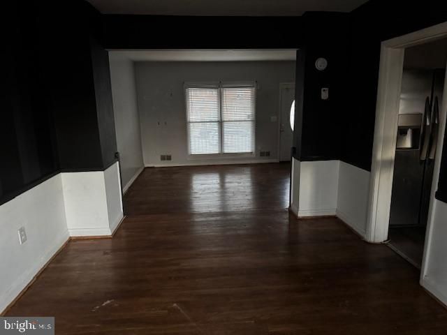 6142 DUNROMING RD, Baltimore, MD 21239
