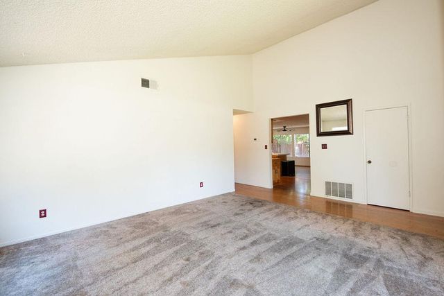 3333 Mesquite Way, Modesto, CA 95355