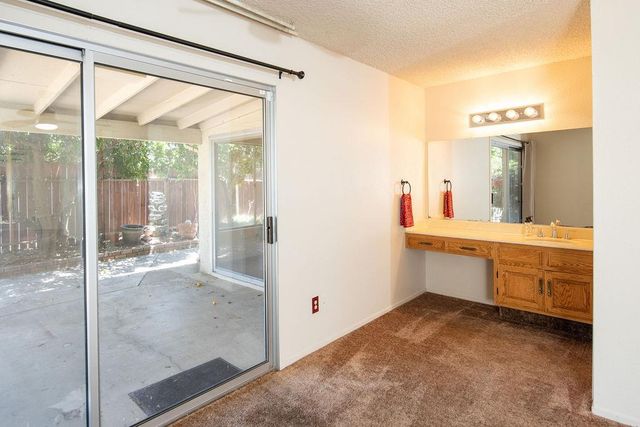 3333 Mesquite Way, Modesto, CA 95355