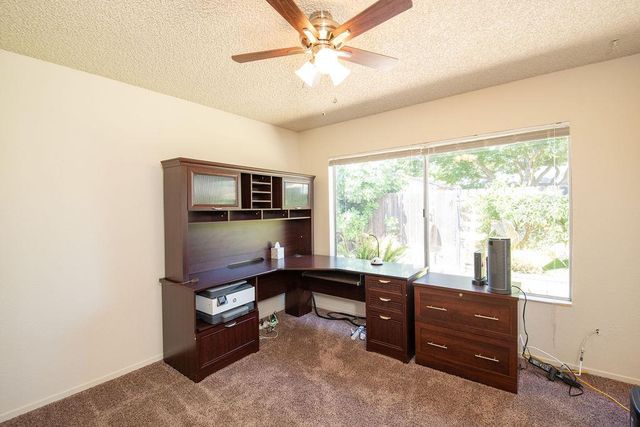 3333 Mesquite Way, Modesto, CA 95355