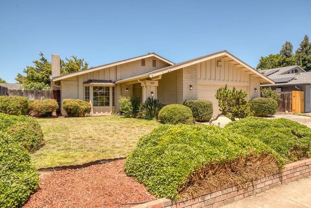 3333 Mesquite Way, Modesto, CA 95355