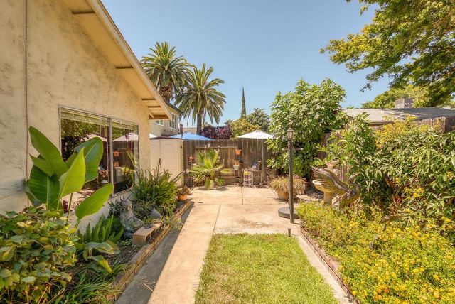 3333 Mesquite Way, Modesto, CA 95355