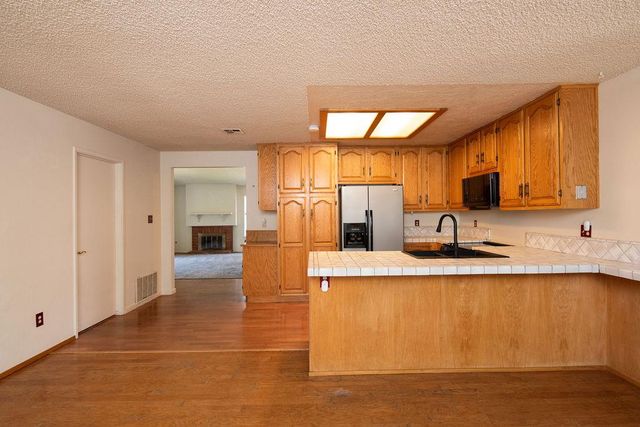 3333 Mesquite Way, Modesto, CA 95355