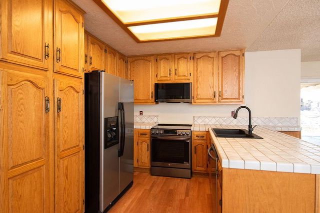 3333 Mesquite Way, Modesto, CA 95355