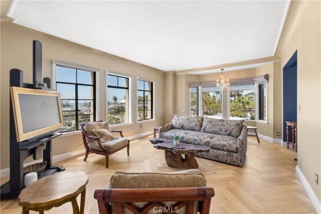800 E Ocean Blvd 201, Long Beach, CA 90802
