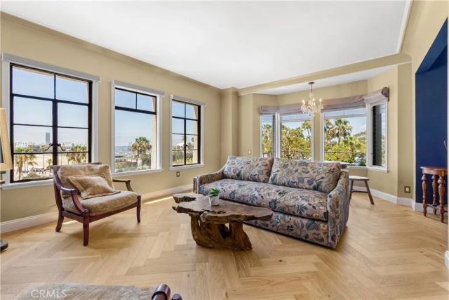 800 E Ocean Blvd 201, Long Beach, CA 90802