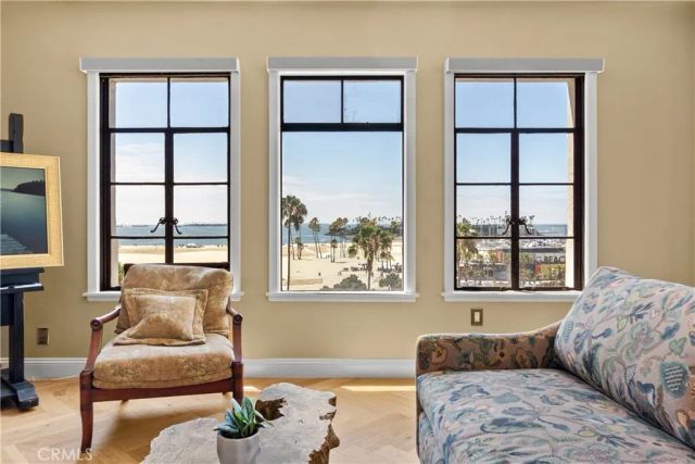 800 E Ocean Blvd 201, Long Beach, CA 90802