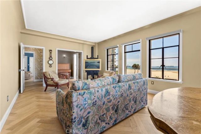 800 E Ocean Blvd 201, Long Beach, CA 90802