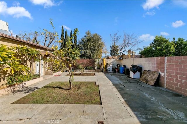 231 W 24th Street, San Bernardino, CA 92405