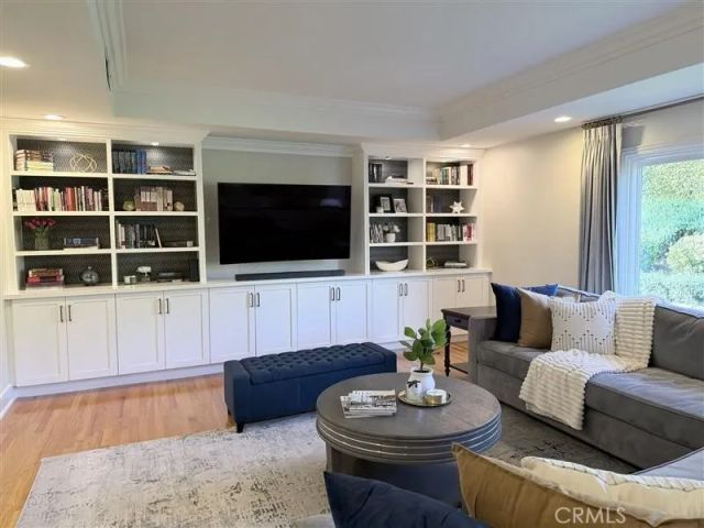 1320 N Raymond, Fullerton, CA 92831