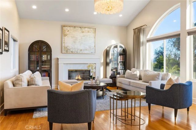 1320 N Raymond, Fullerton, CA 92831