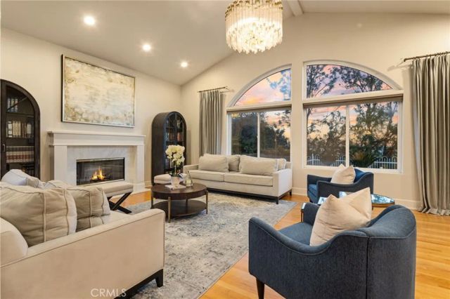 1320 N Raymond, Fullerton, CA 92831