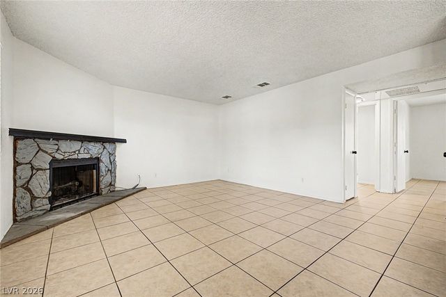 1608 Burningwood Lane 101, Las Vegas, NV 89108