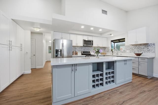 25758 Bellemore Dr, Ramona, CA 92065