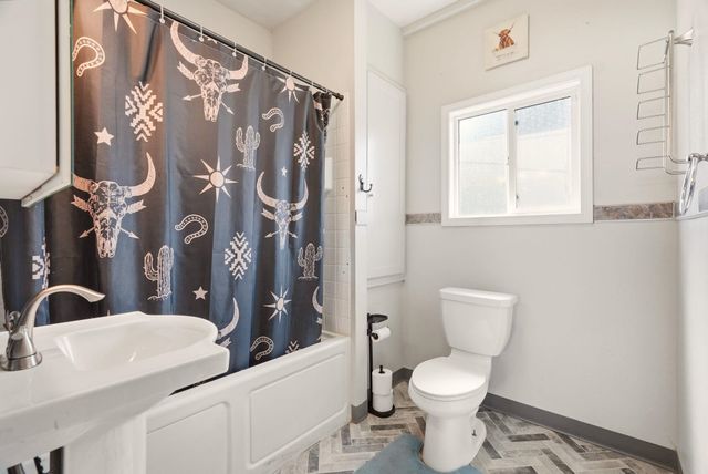 3017 E Rowan Ave, Spokane, WA 99217